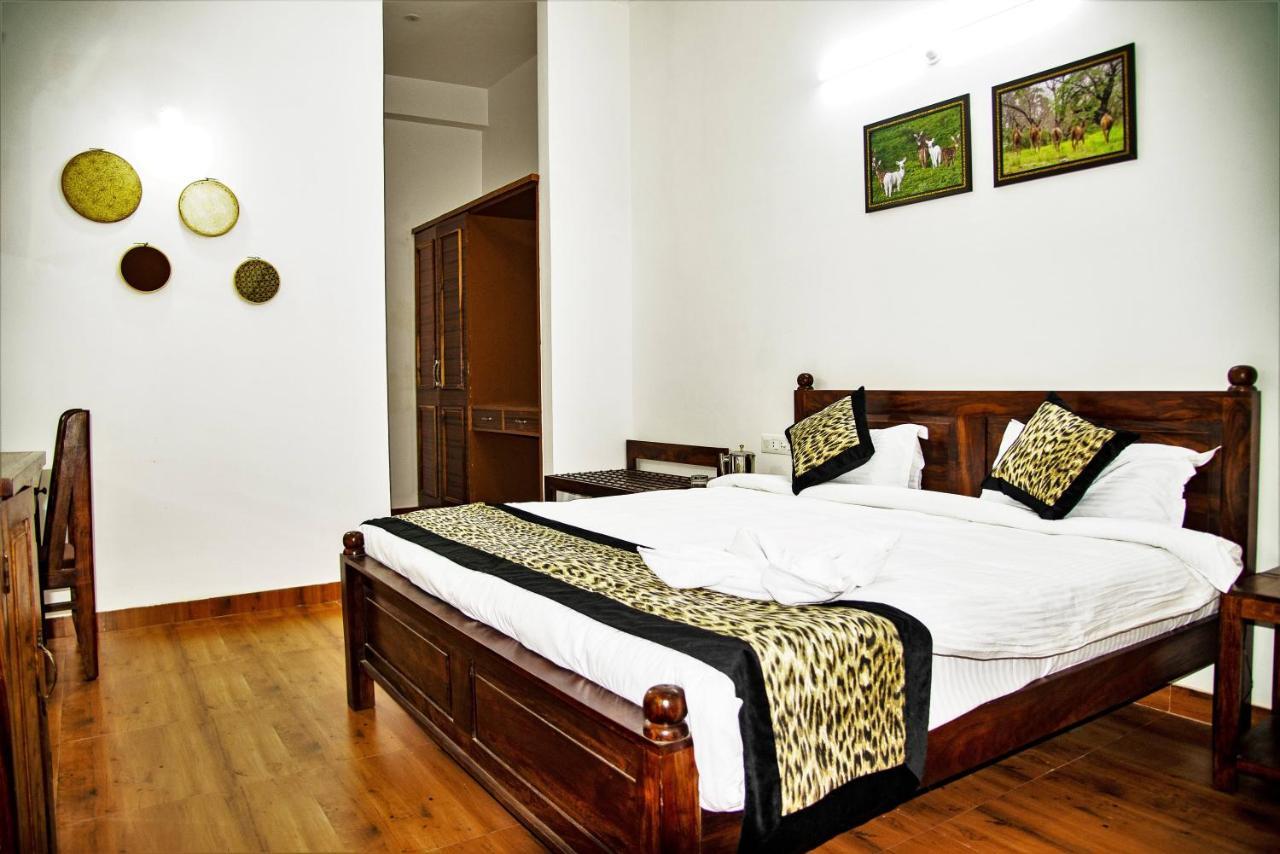 Hotel Omak Tiger Seven Sawai Madhopur Exterior foto
