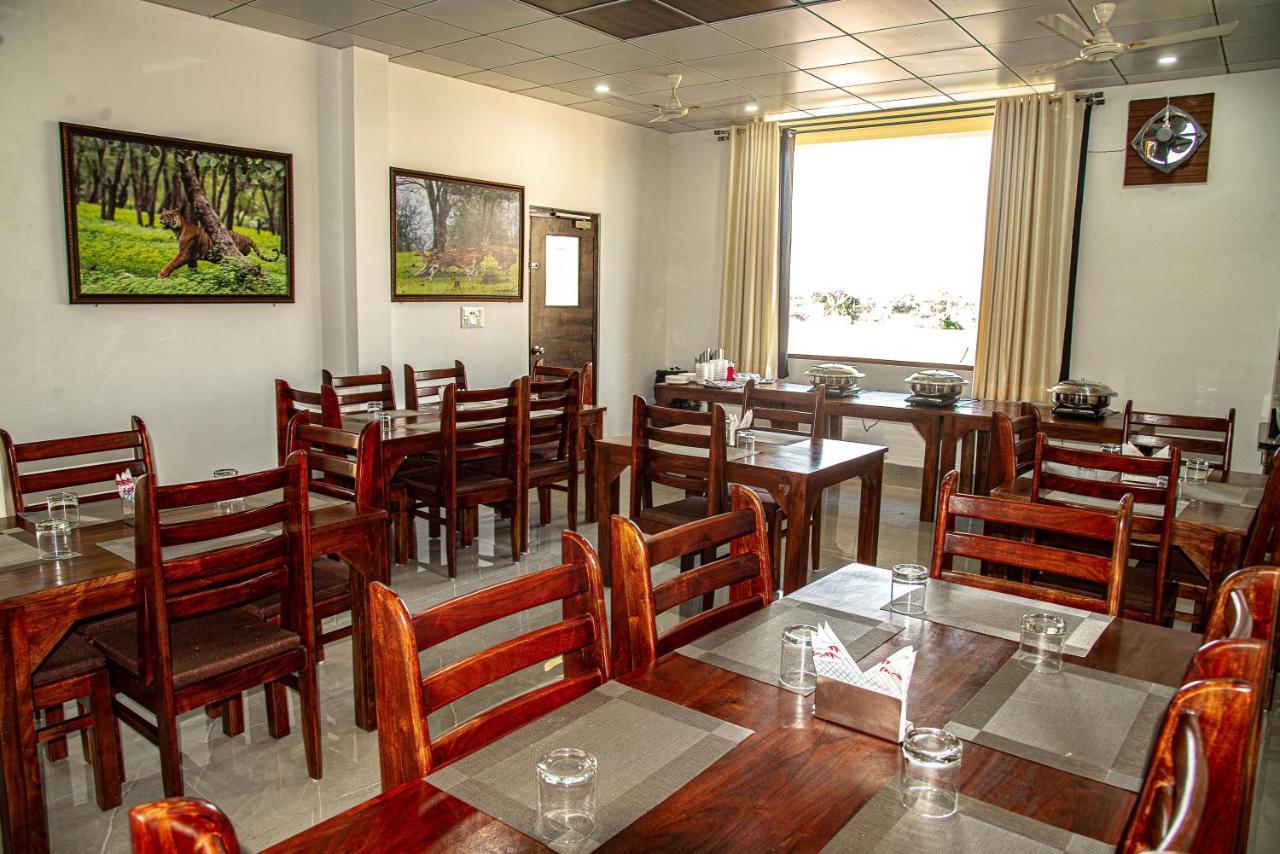 Hotel Omak Tiger Seven Sawai Madhopur Exterior foto