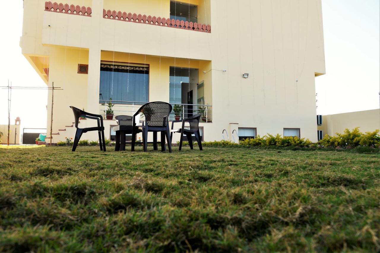Hotel Omak Tiger Seven Sawai Madhopur Exterior foto