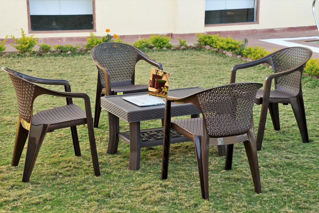 Hotel Omak Tiger Seven Sawai Madhopur Exterior foto