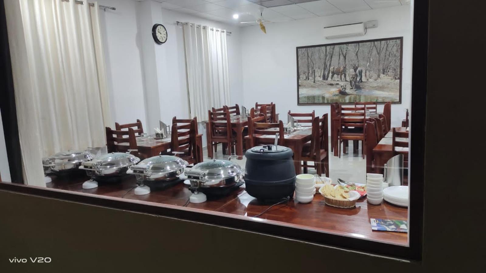 Hotel Omak Tiger Seven Sawai Madhopur Exterior foto
